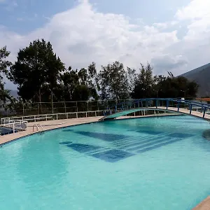 https://chaupimundo-lodge.hotelsquito.com