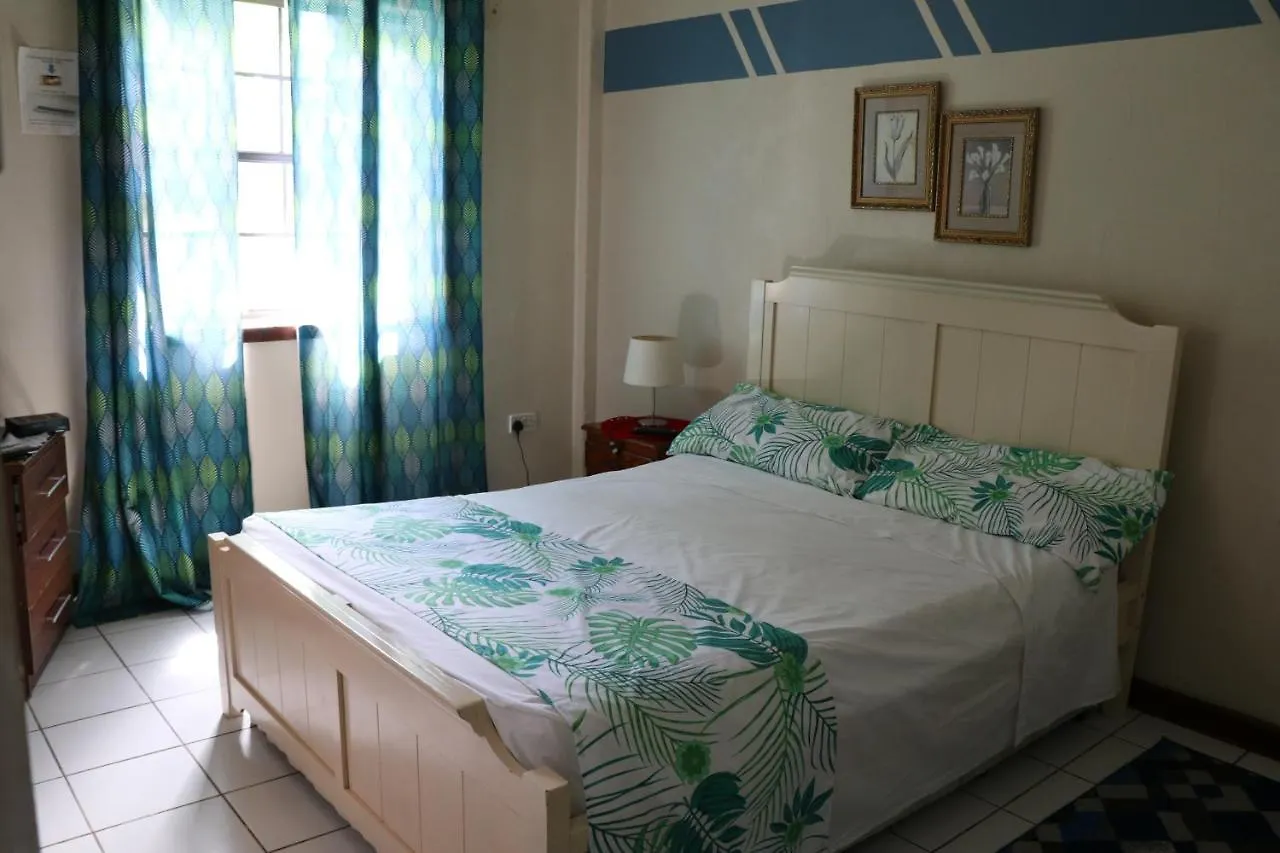 Tropical Breeze Vacation Home And Apartments Gros Islet