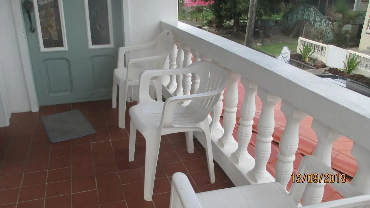 Tropical Breeze Vacation Home And Apartments Gros Islet Saint Lucia